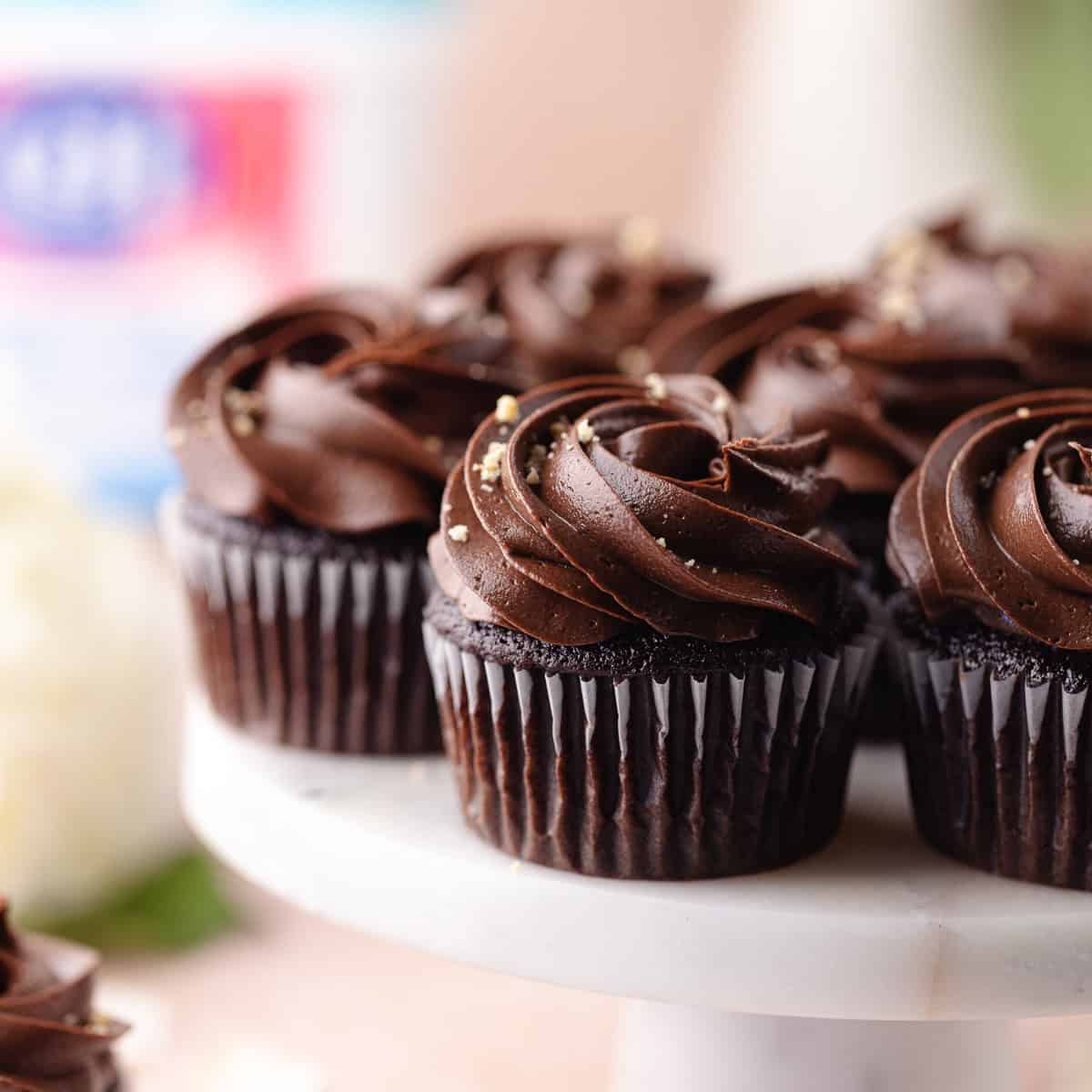 Master Chocolate Hazelnut Cupcakes: Impress With Simple Ingredients